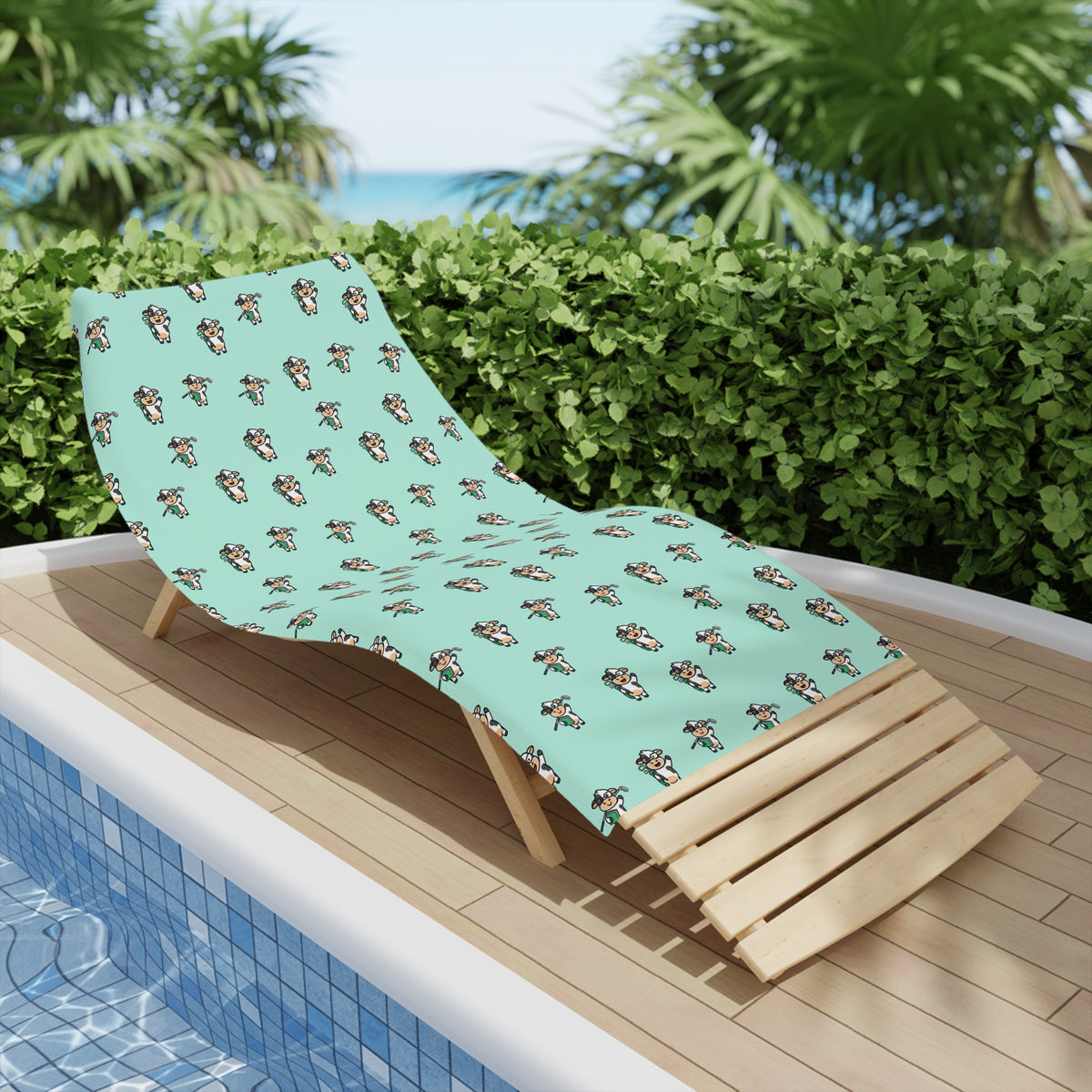 Spinach Tees Off Beach Towel